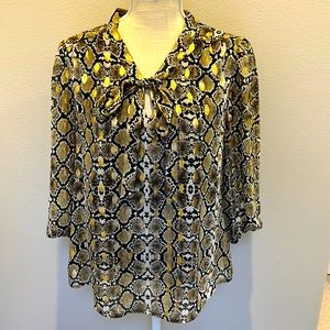 Retrology Dressy Blouse